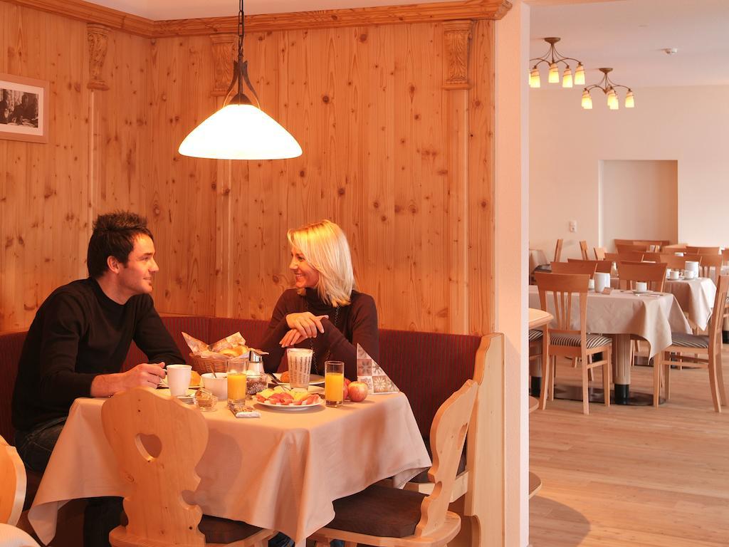 Roeck Garni 4* Fiss