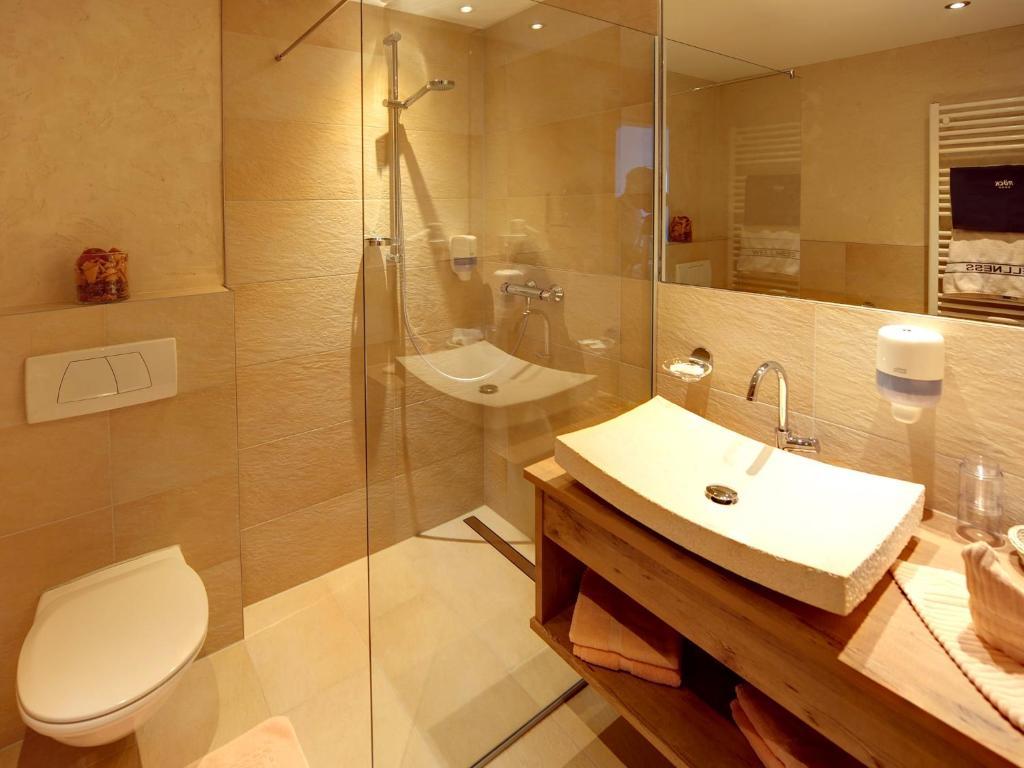 Hotel Roeck Garni 4*