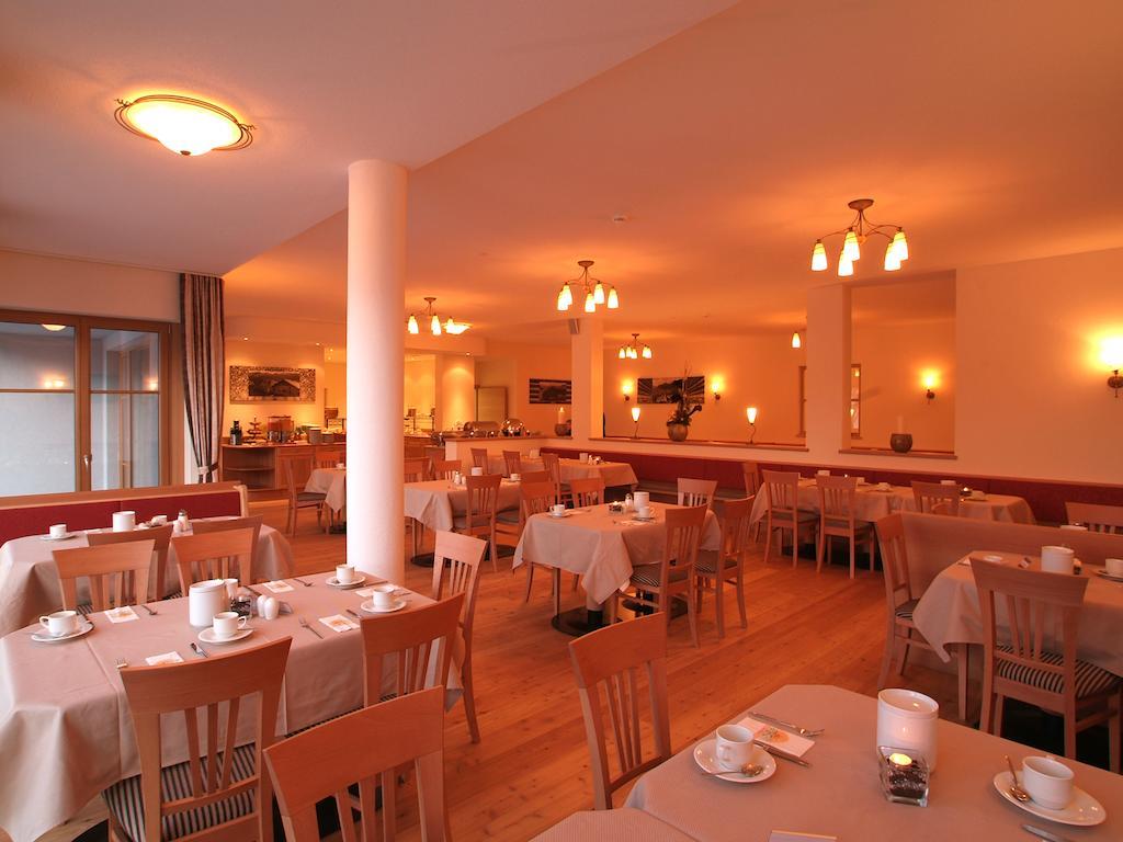 Roeck Garni Hotel